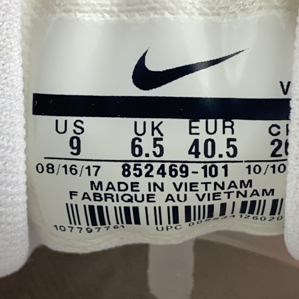 Nike Lunarconverge White/Pink Athletic Running Shoes 852469-101 Women's Size 9 - Picture 12 of 12